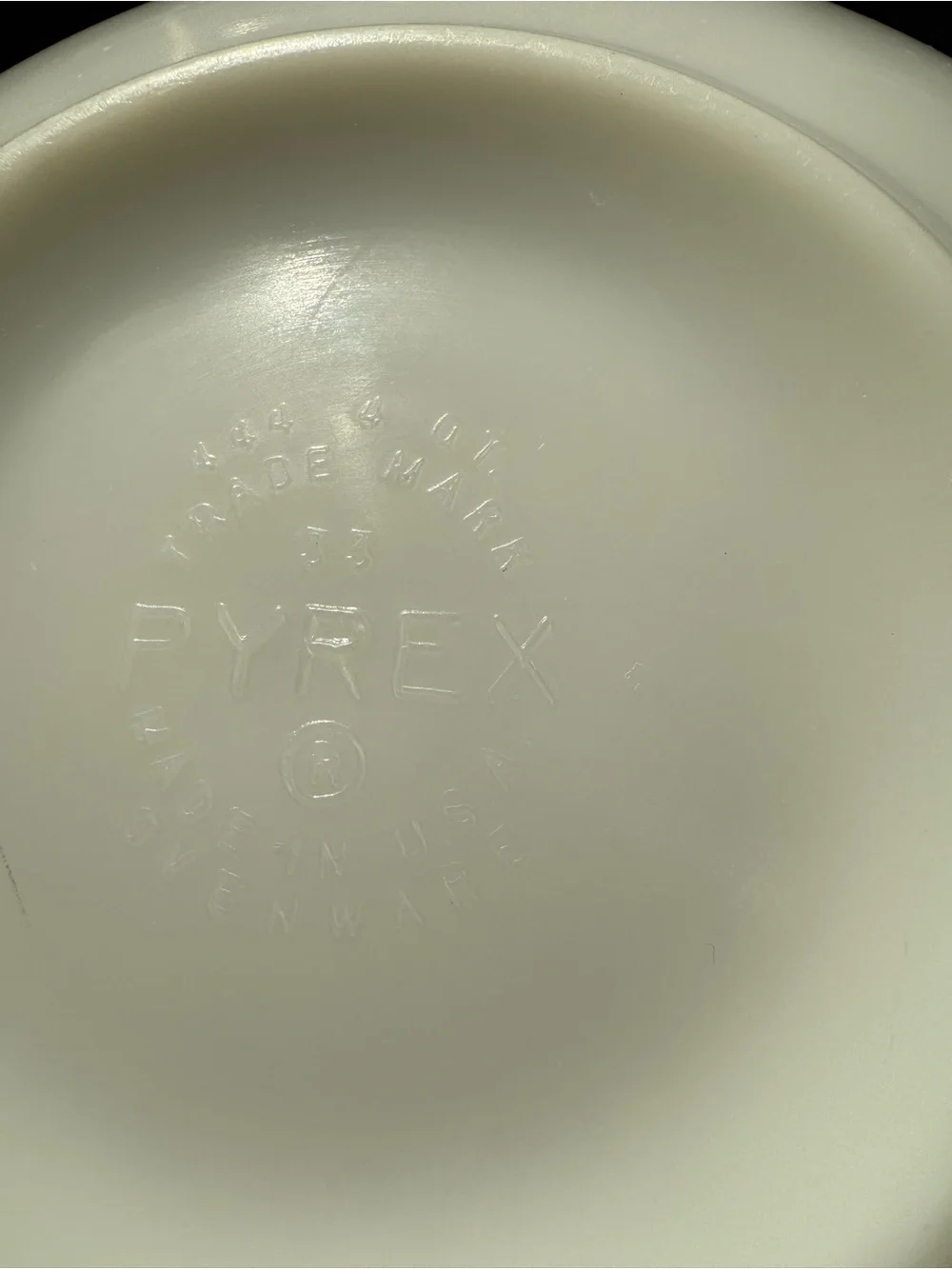 PYREX 444 White Milk Glass Mixing Bowl Green Ivy & Pyrex Milk Glass Mixing Bowl